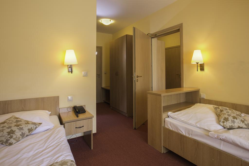 Ski Hotel Piwniczna-Zdroj Luaran gambar