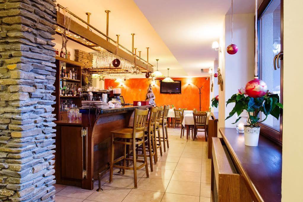 Ski Hotel Piwniczna-Zdroj Luaran gambar